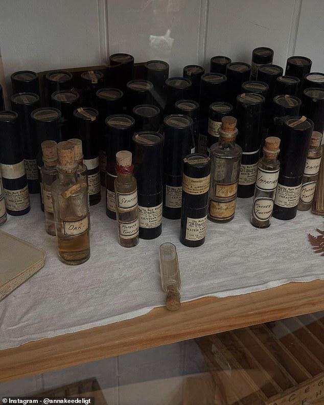 迷占卜+算命 二人已分居将离婚 灵修分歧成导火索开元棋牌app曼联26岁后卫陷入婚姻噩梦：妻子沉(图2)